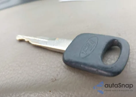 2010 Ford Crown Victoria Police/Police Interceptor z USA, uszkodzony, nr VIN 2FABP7BVXAX121584